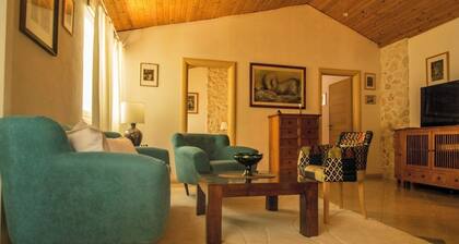 Estate under the Paintbrush, Vis Island
Artistic Eco Estate on the Island of Vis