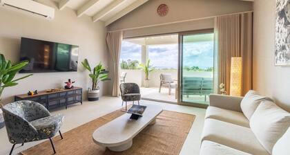 The Reef Superior Penthouse With Ocean View