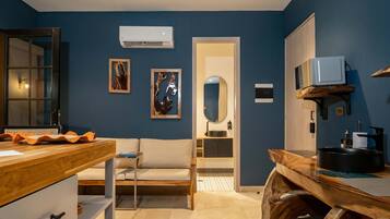 2 bedrooms, Internet