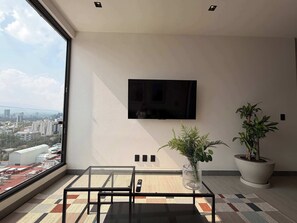 House - w Gleaming 1BR in Be Grand del Valle (Mexico City)
