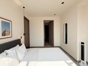 House - w Gleaming 1BR in Be Grand del Valle (Mexico City)
