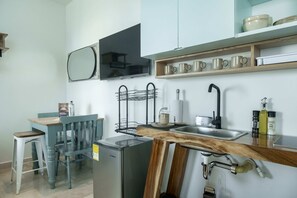 Apartment | 1 bedroom, Internet - w Pleasant Loft in the Heart of Bocagrande (Cartagena)