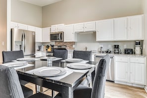 Hus (4 Bedrooms) | Interiör