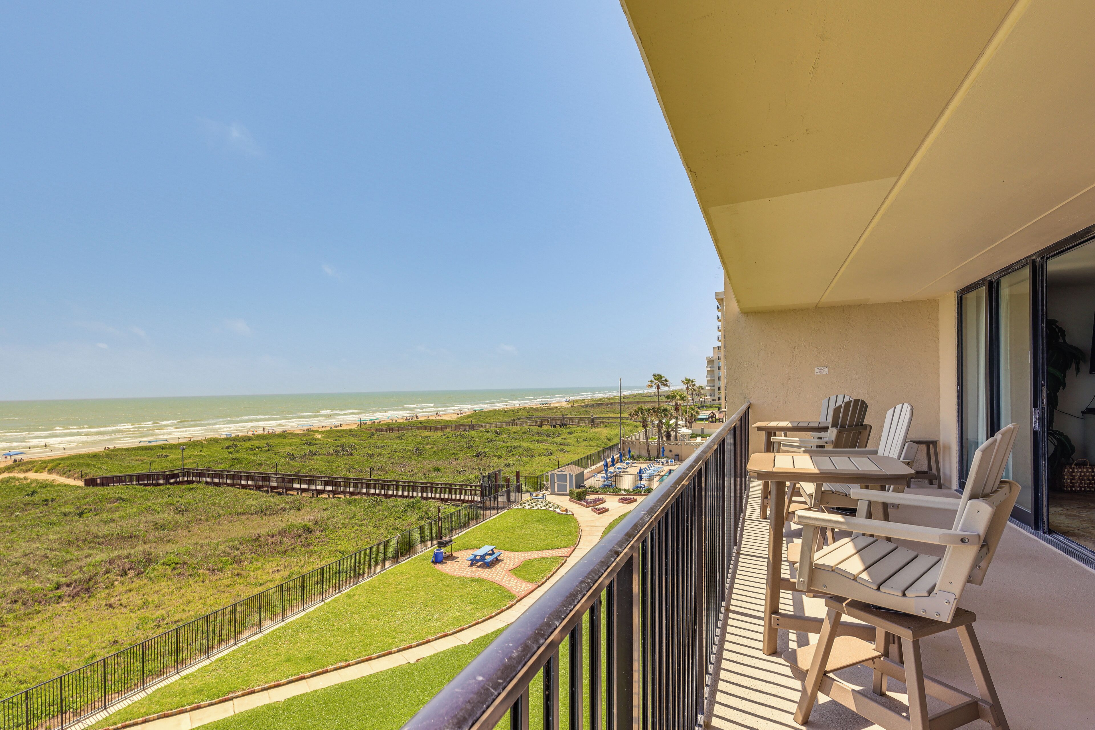 Departamento (3 Bedrooms) | Vista frontal de la propiedad