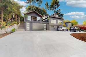 House (1 Bedroom) | Interior - 1 BR Home w/ Gas Fireplace & Puget Sound Views (Mukilteo)