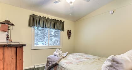 Waterfront Petenwell Lake Home w/ Private Dock
