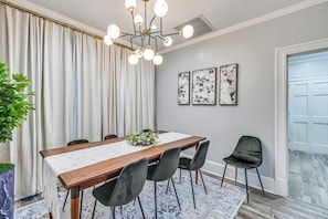 Nhà (3 Bedrooms) | Nội thất