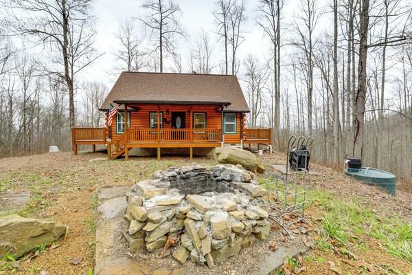 11 Mi To Great Smoky Mountains Np: Modern Cabin - North Carolina