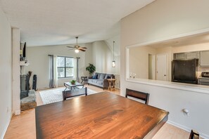 Interior - Group-friendly Home w/ Yard in Charlotte Suburbs! (Charlotte)