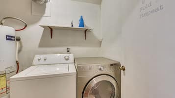 Nhà (4 Bedrooms) | Nội thất