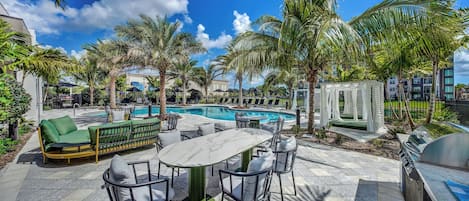 Apartment (2 Bedrooms) | Front of property