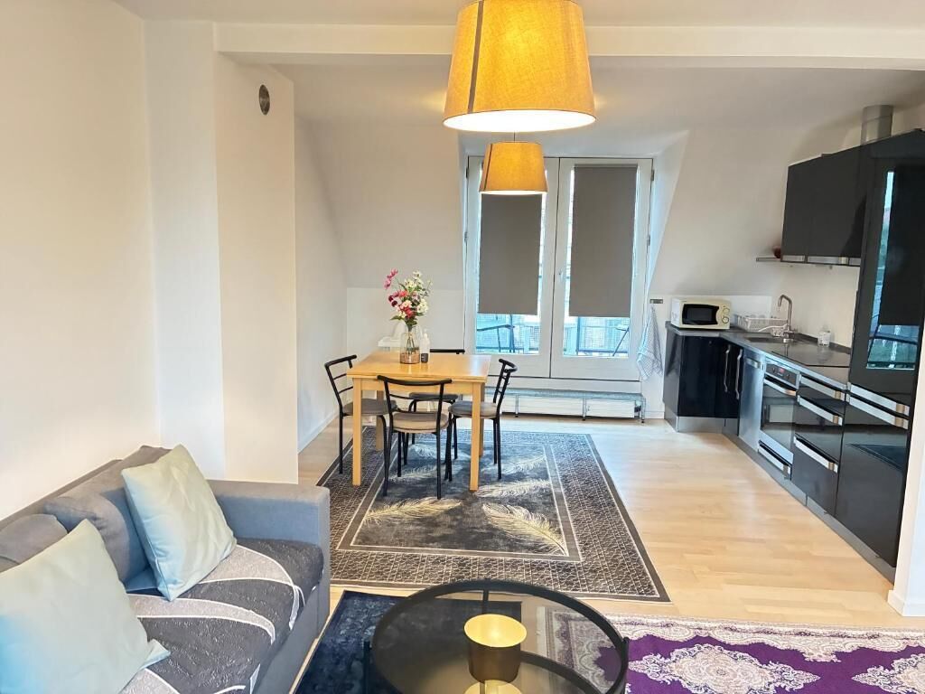 Apartment, 3 Bedrooms, Balcony | Dining room