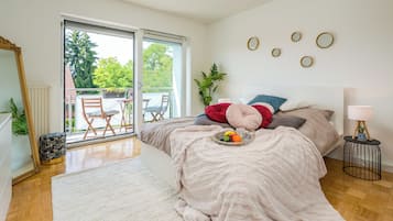 2 bedrooms, WiFi, bed sheets