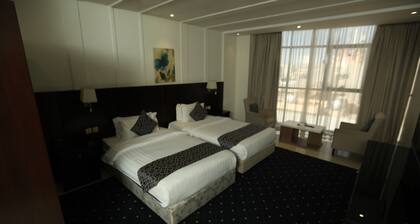 Layale Lamar Hotel
