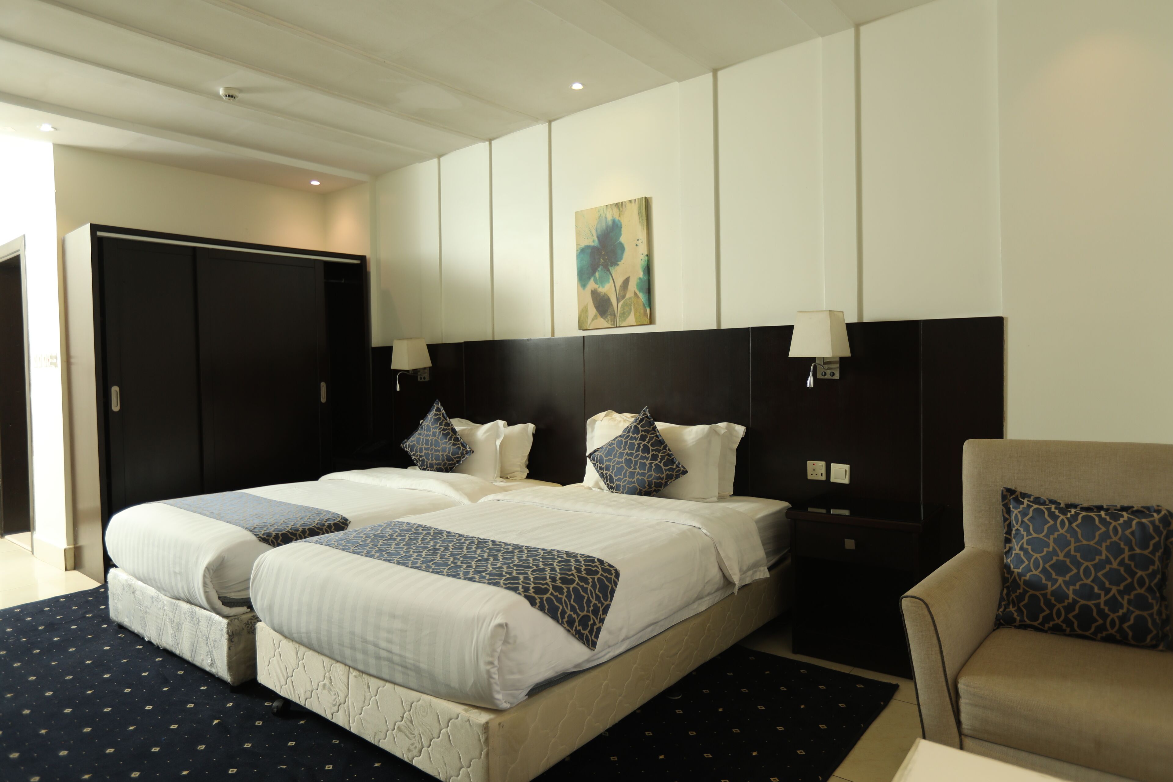 베이직 트윈룸, 퀸사이즈침대 2개 | 객실 내 금고, 암막 커튼, 방음 설비, 다리미/다리미판