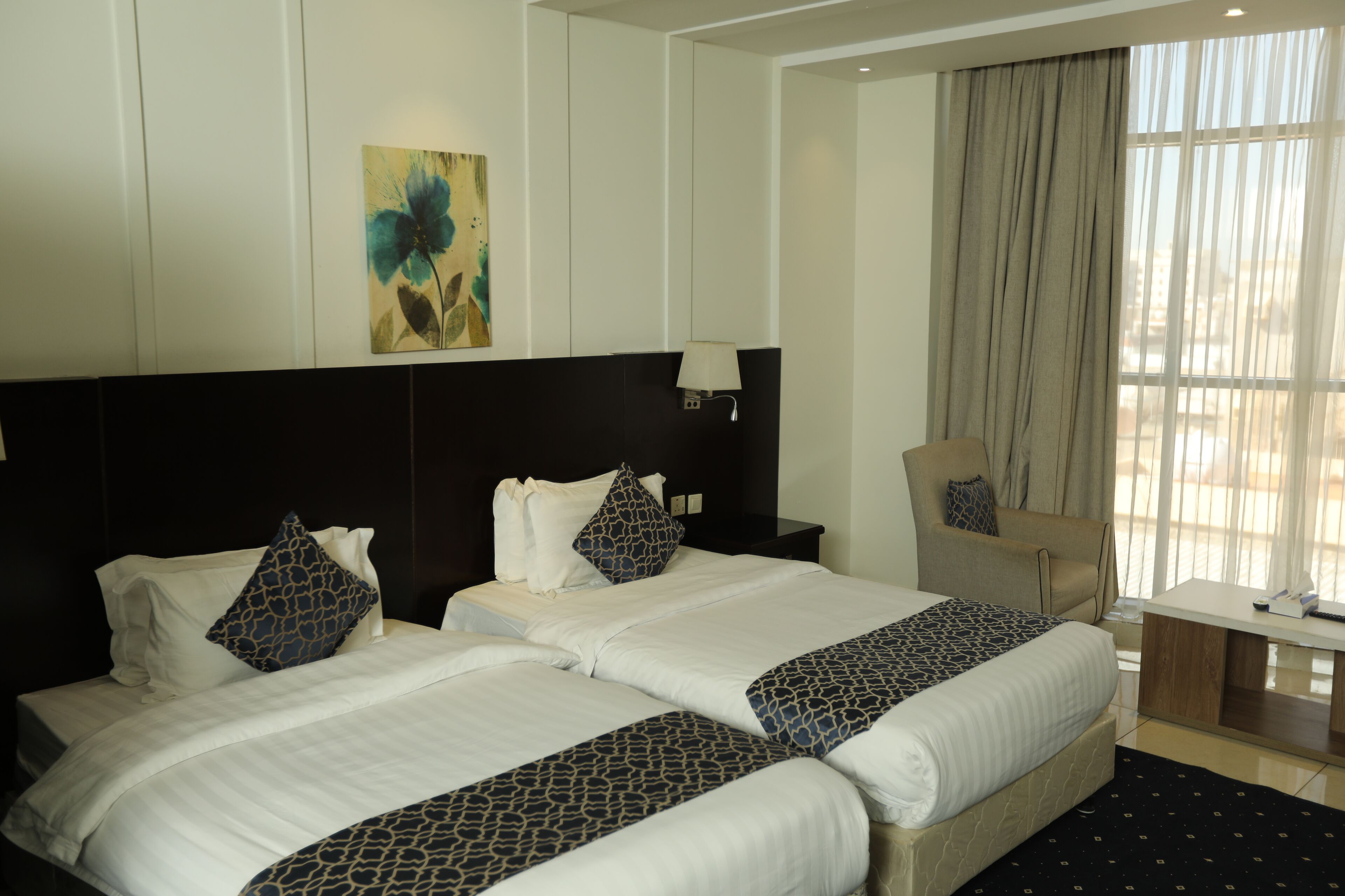 基础双床房, 2 张大床 | 客房内保险箱、遮光窗帘、隔音、熨斗/熨板