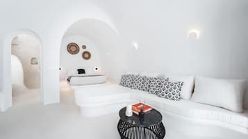 In-room safe, blackout drapes, soundproofing, iron/ironing board