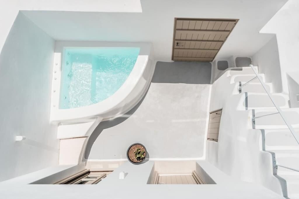 Deluxe House, Patio | Pool