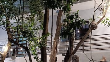 Apartamento, 2 quartos, para fumantes, sacada | Detalhe da fachada