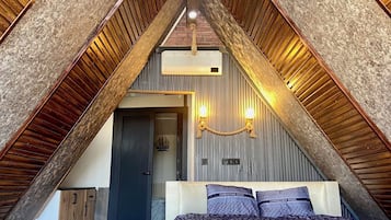 Classic Bungalow, Garden View | Free WiFi