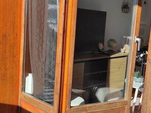 Interior - Apartment for 6 in Super Besse with Balcony and Pool (Besse-et-Saint-Anastaise-Super Besse)