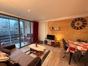TV - 2-room apartment with balcony, sleeps 4 in Villard-de-Lans (Villard-de-Lans)
