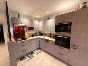 Fridge, microwave, dishwasher - 2-room apartment with balcony, sleeps 4 in Villard-de-Lans (Villard-de-Lans)