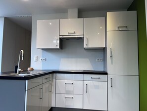 Micro-ondes, plaque de cuisson