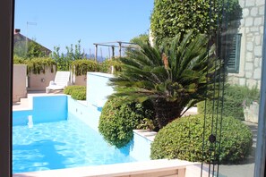 Pool - Villa Sarah - Beautifully restored 6-bedroom stone villa on lovely Lopud island (Lopud)