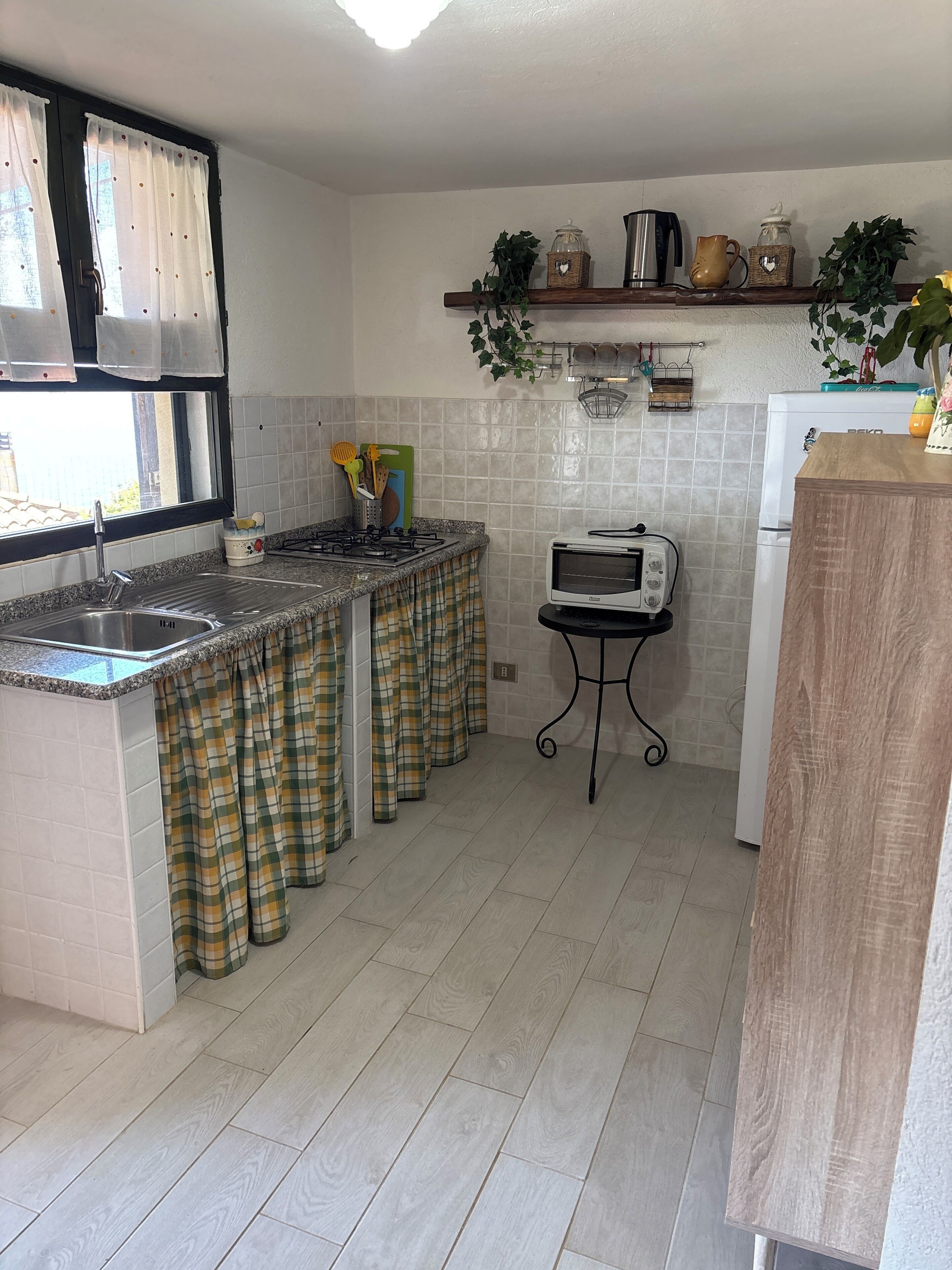 Microondas, horno y parrilla de estufa 