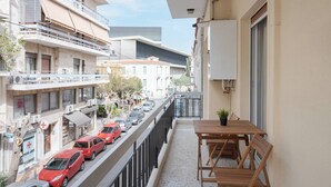 Outdoor dining - Acropolis Vibe Residence, Acropolis Vibe Residence (Athens)