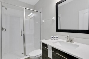 Casa, 3 habitaciones | Baño | Toallas 