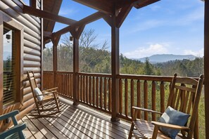 Rumah, 4 kamar tidur | Halaman properti