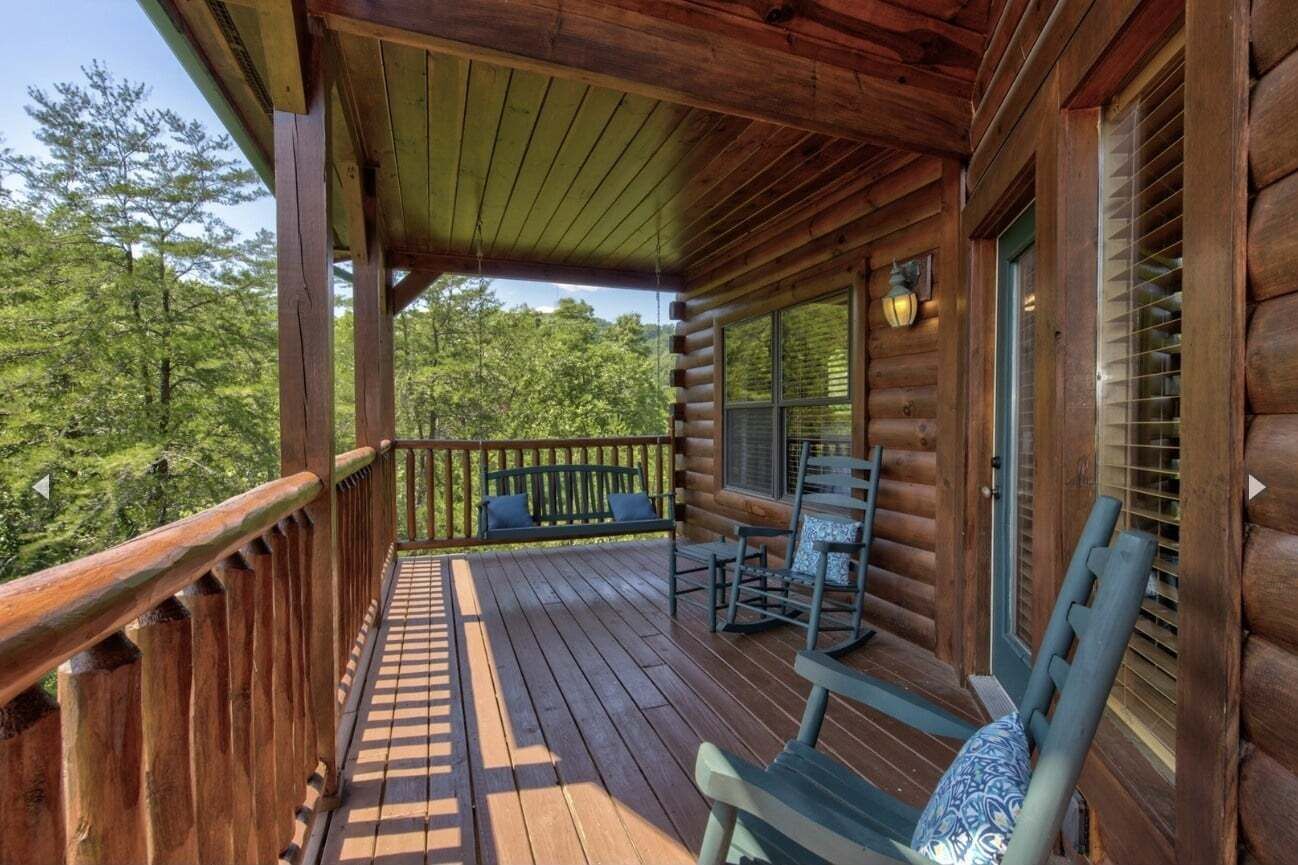 House, 4 Bedrooms | Property grounds