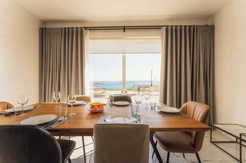 Bright Apartment With Sea Valley Views BBQ