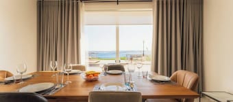 Bright Apartment With Sea Valley Views BBQ