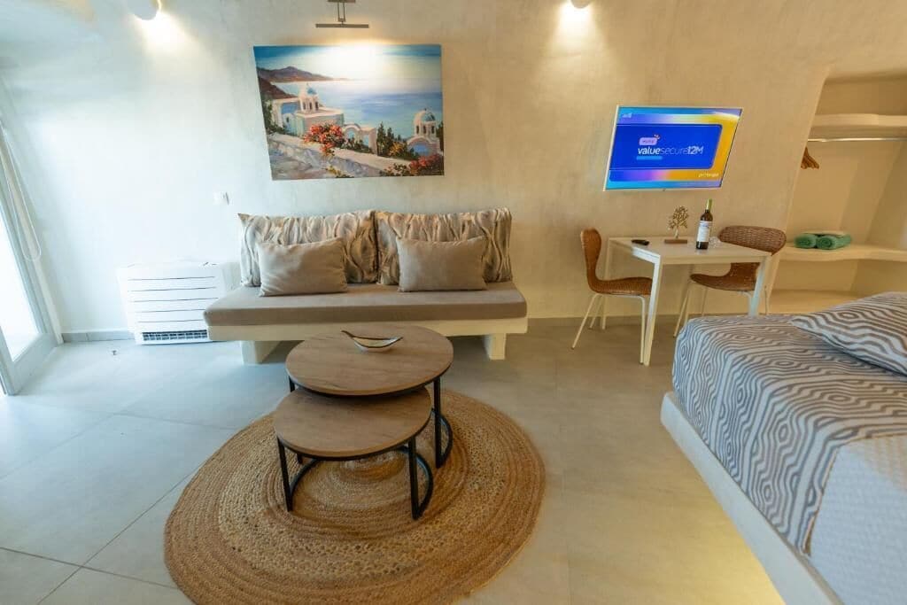 Suíte standard, vista para o mar | Cofres nos quartos, individualmente decorados