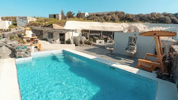 ์ผ์ธ ์์์ฅ, ์์์ฅ ํ๋ผ์, ์ผ๊ด์ ์์