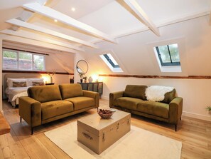 Living area - Red House Common View (Lewes)