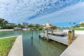 Marina - Charming condo with water views located at the south end of Siesta Key (Sarasota)