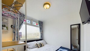House, 2 Bedrooms, Smoking, Garden View - Sea Breeze Beach Holiday Home South Shore, Bridlington (Bridlington)