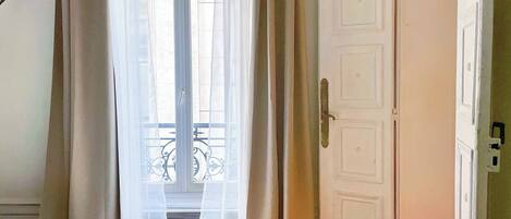 Fer et planche à repasser, Wi-Fi, draps fournis