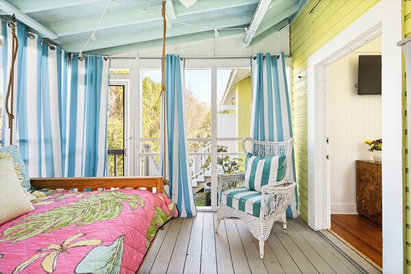 2 chambres, fer et planche à repasser, accès Internet, draps fournis