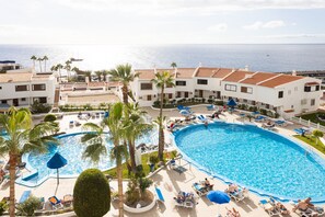 Pool - Club Atlantis nice sea & pool view (Costa Adeje)