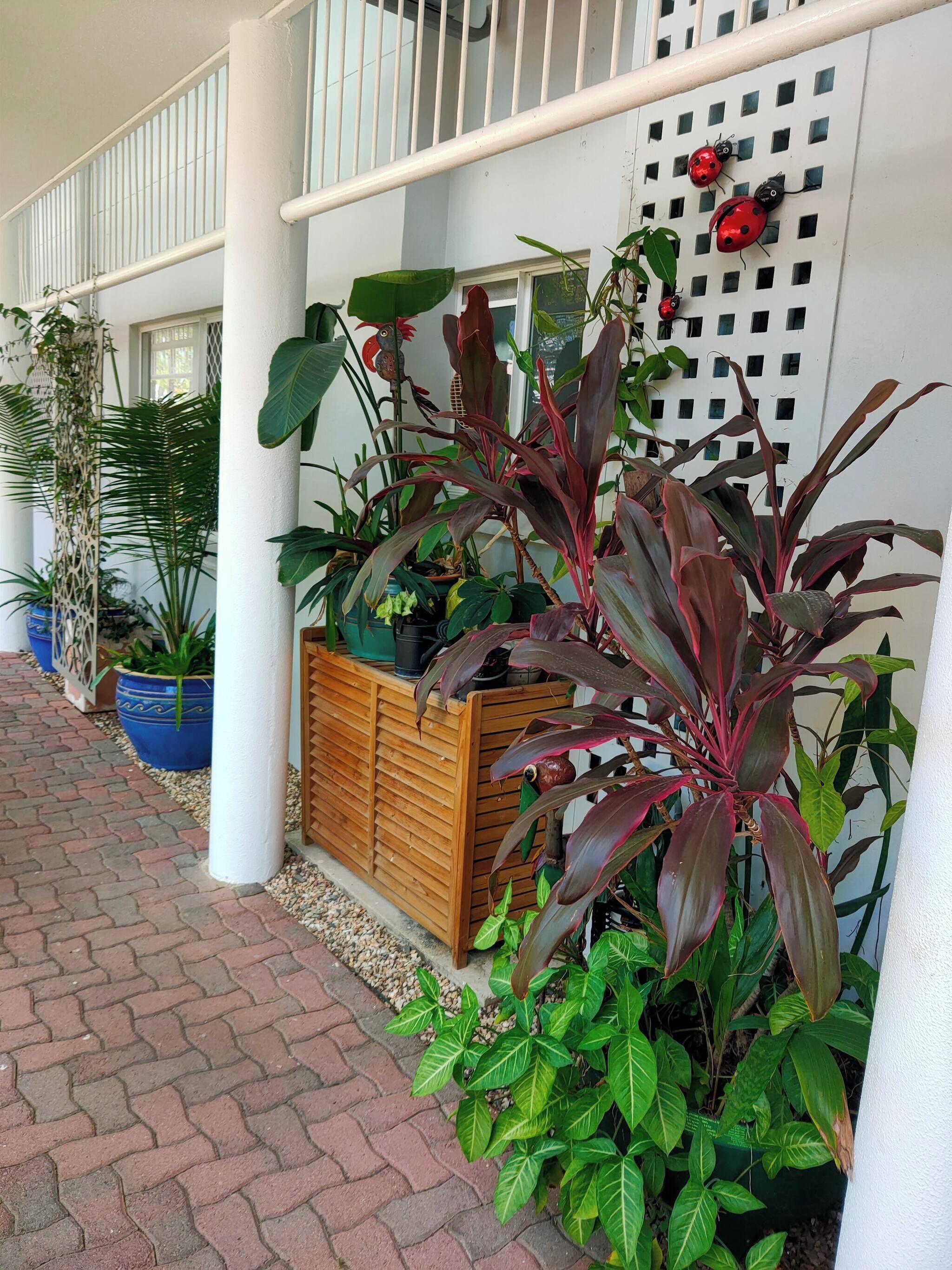 Apartment, 2 Bedrooms, Balcony, Pool View | Garden