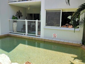 Apartment, 2 Bedrooms, Balcony, Pool View | Kawasan hartanah