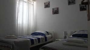 Iron/ironing board, free WiFi, bed sheets - Holiday home Nadalina by Villas Guide (Cista Velika)