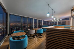 Quarto casal conforto | Terraço/pátio