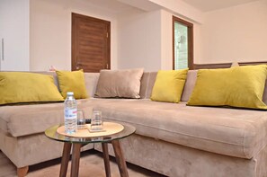 Superior Triple Room | In-room safe, soundproofing, free WiFi, bed sheets