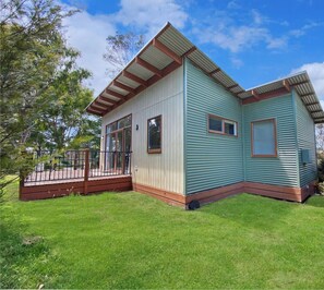 Exterior - Island Resort Retreat | Pools, Spa & Gym Access (Cowes)
